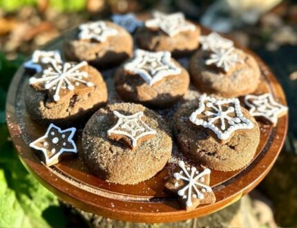 Gingerbread Cheesecake Cookies