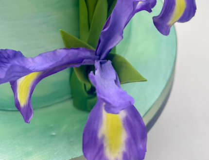 Abstract Iris Wedding Cake Tutorial