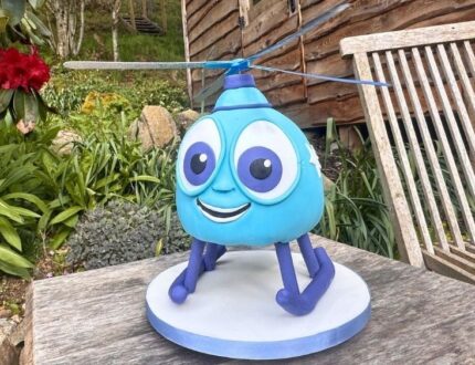 Cartoon Helicopter Cake Tutorial