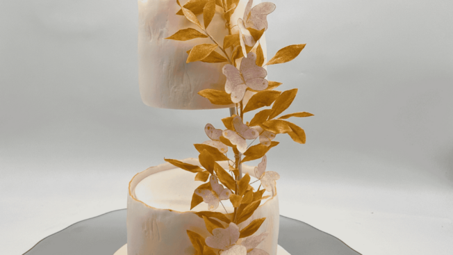 Floating Tiered Wedding Cake