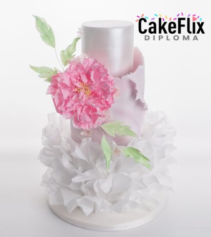 wedding cake featured on CakeFlix Diploma