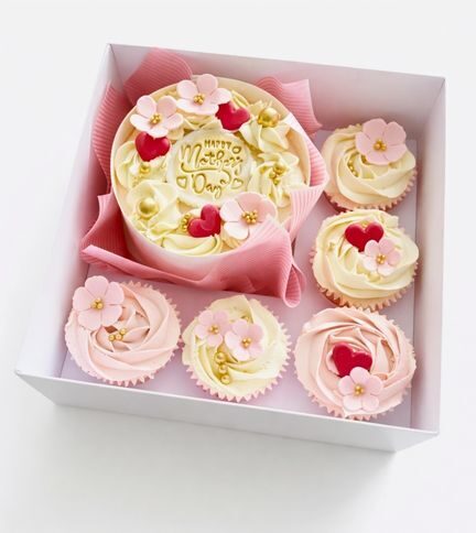 Blossoms & Hearts - A Couture Mother’s Day Bento Collection CakeFlix masterclass, award-winning cake artist Mish Pattinson