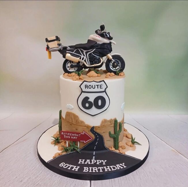 Lisa Davies - Cake Of The Art