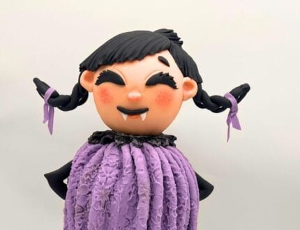 Two-faced vampire Halloween cake Cute Face